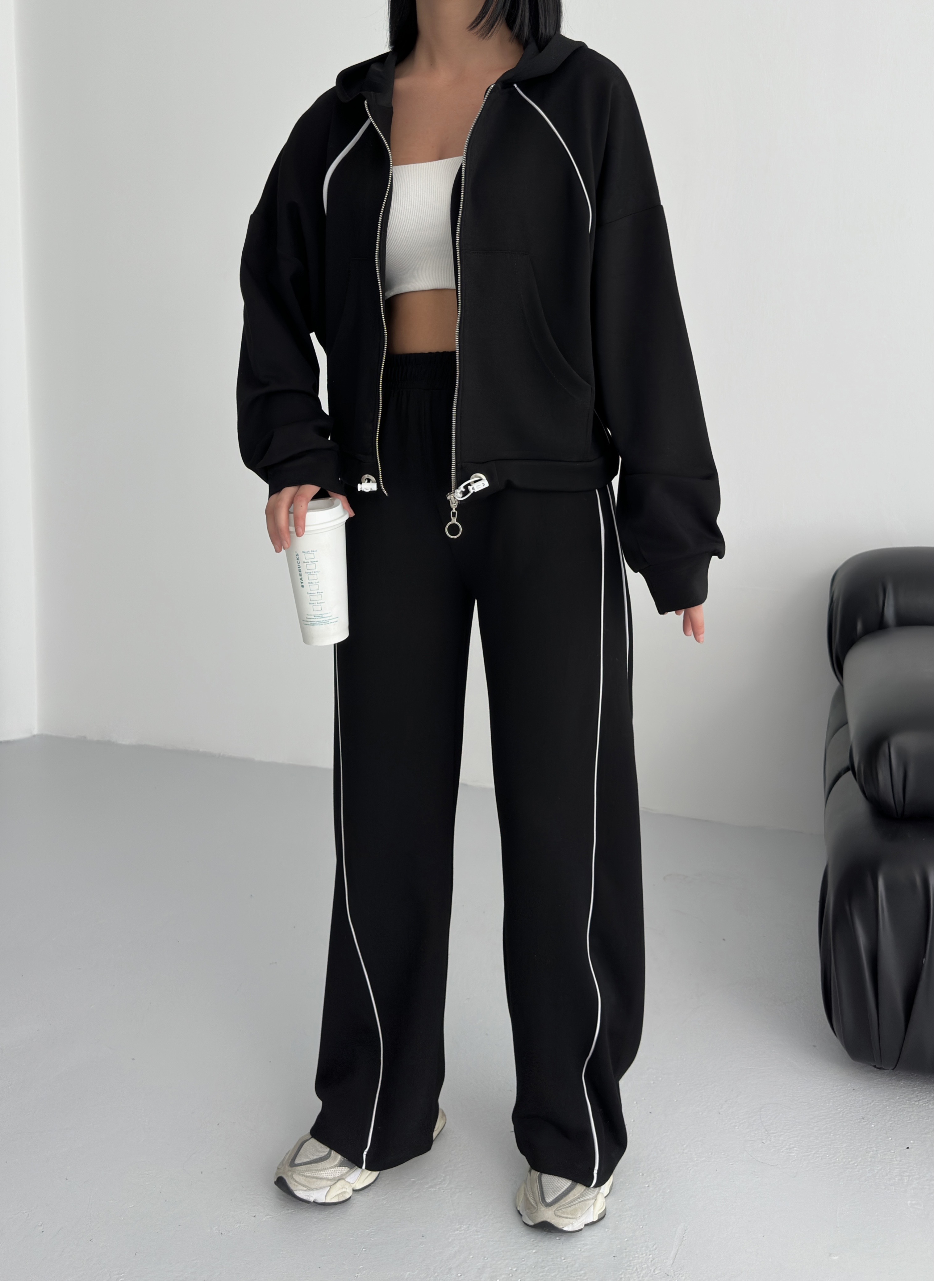 Siyah Beyaz Şeritli Oversize Eşofman Takımı ek resim